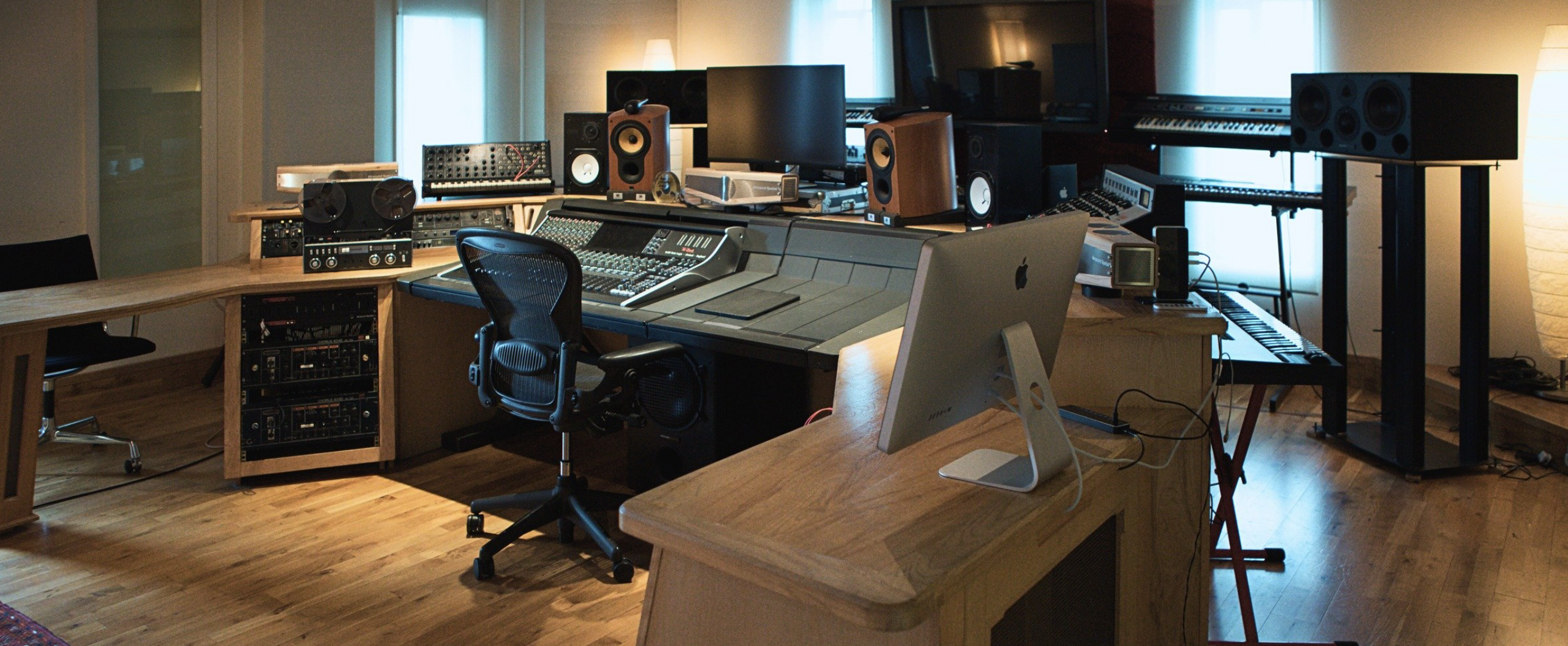 Phil’s Gallery studio updated